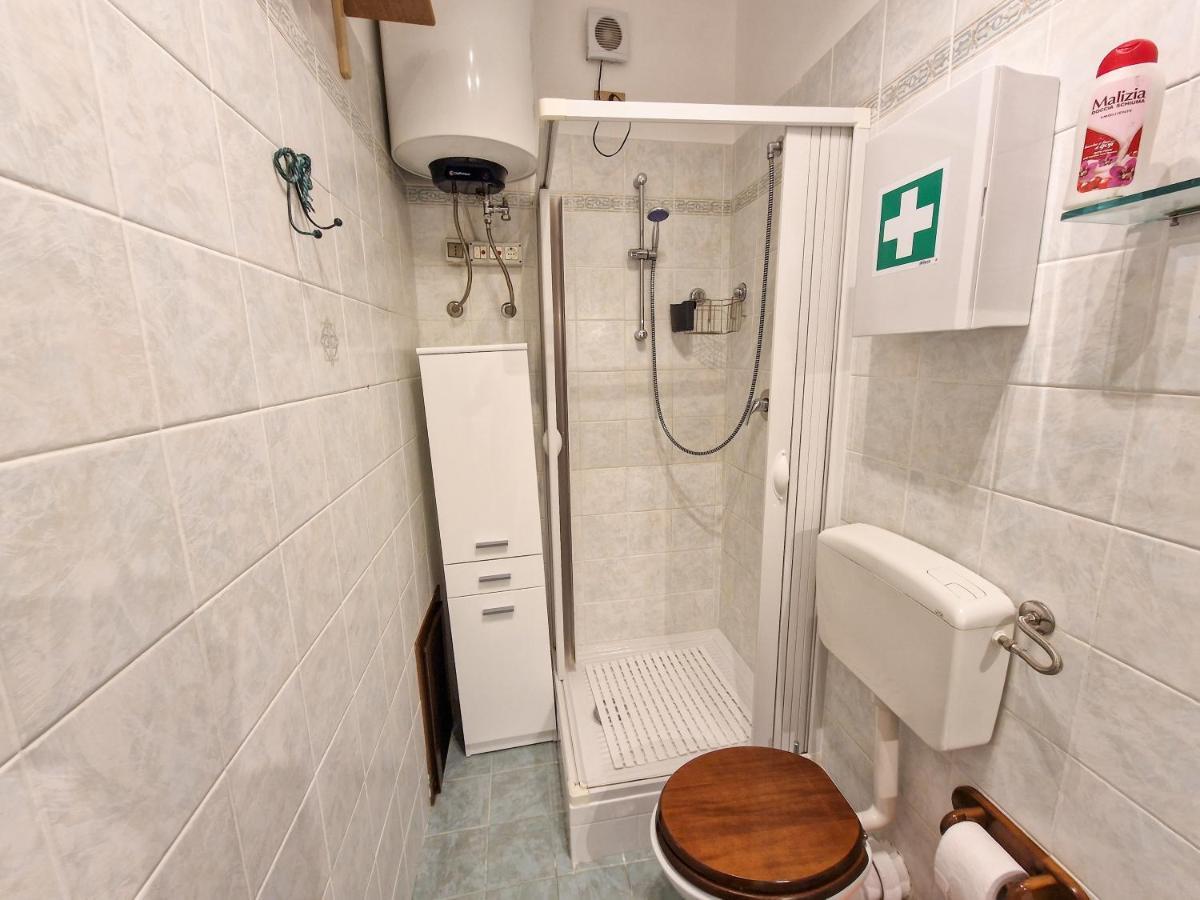 Ashur310 Residence Монделло Екстер'єр фото